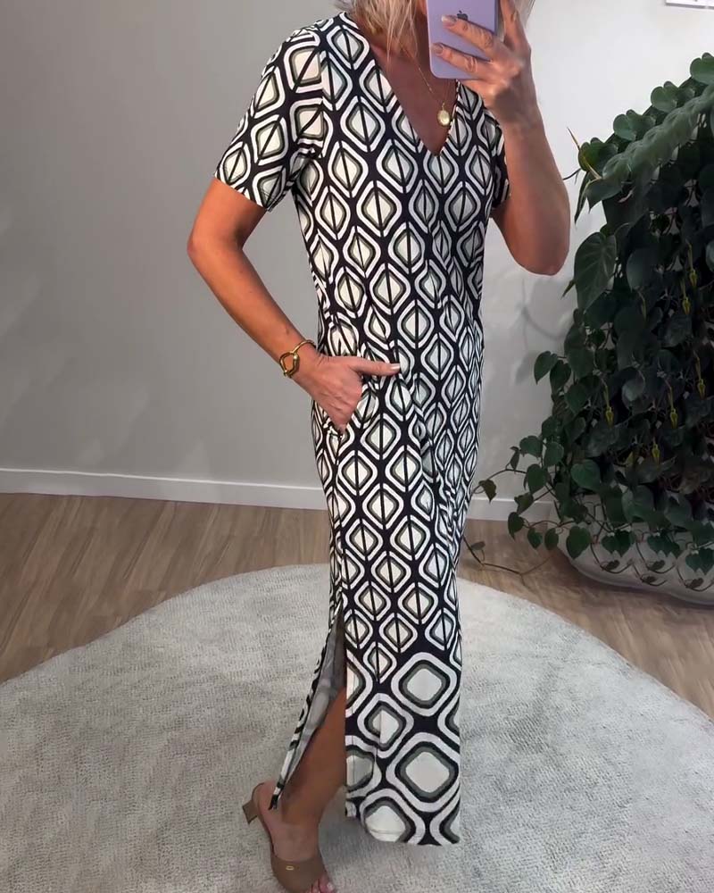 V-Neck Geometric Short-Sleeved Dress
