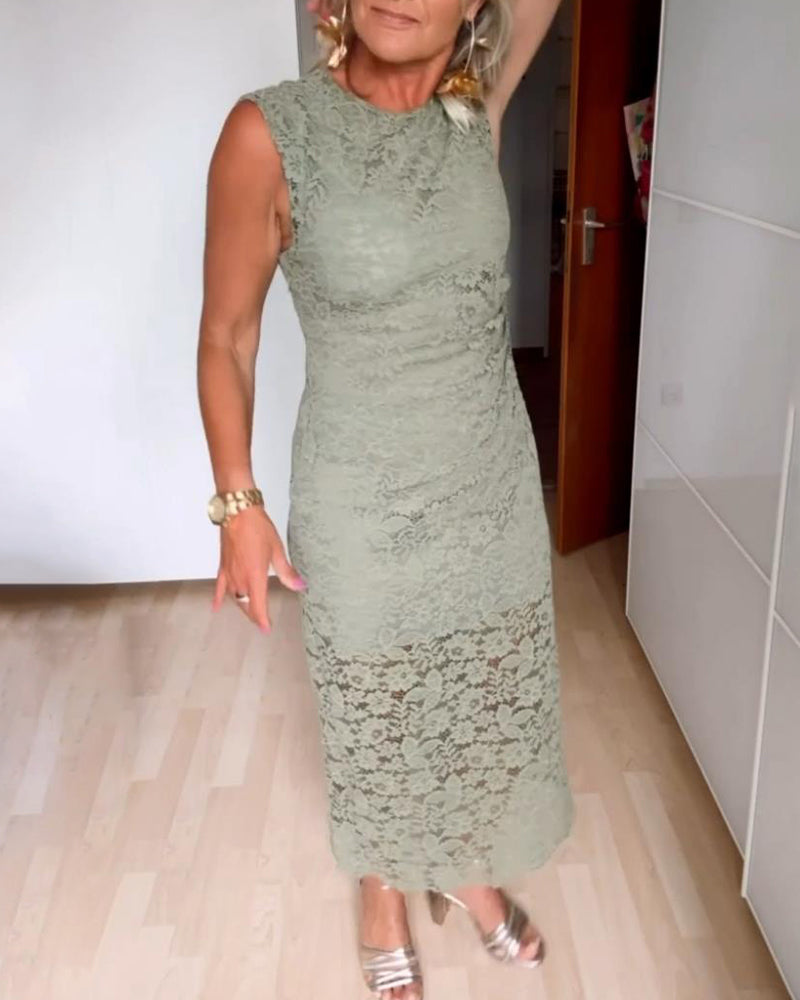 Lace sleeveless elegant slit dress