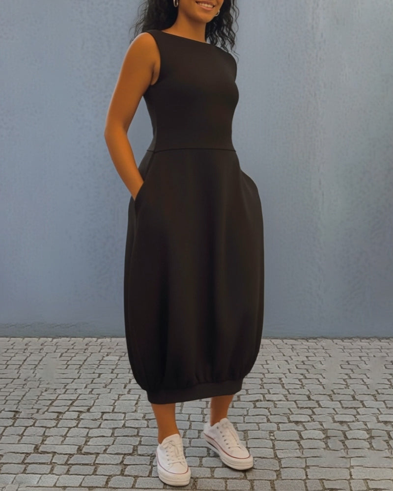 Sleeveless Solid-Color Lantern Dress