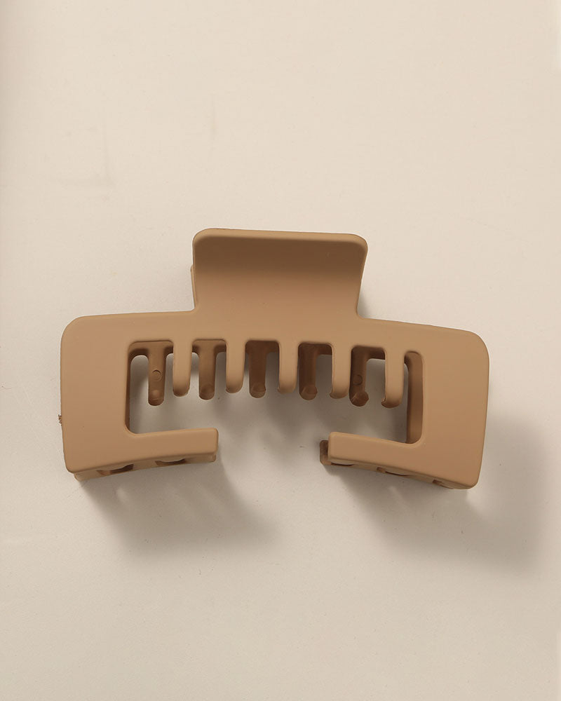 Women's Hat-Friendly Flat Leopard Print Claw Clips