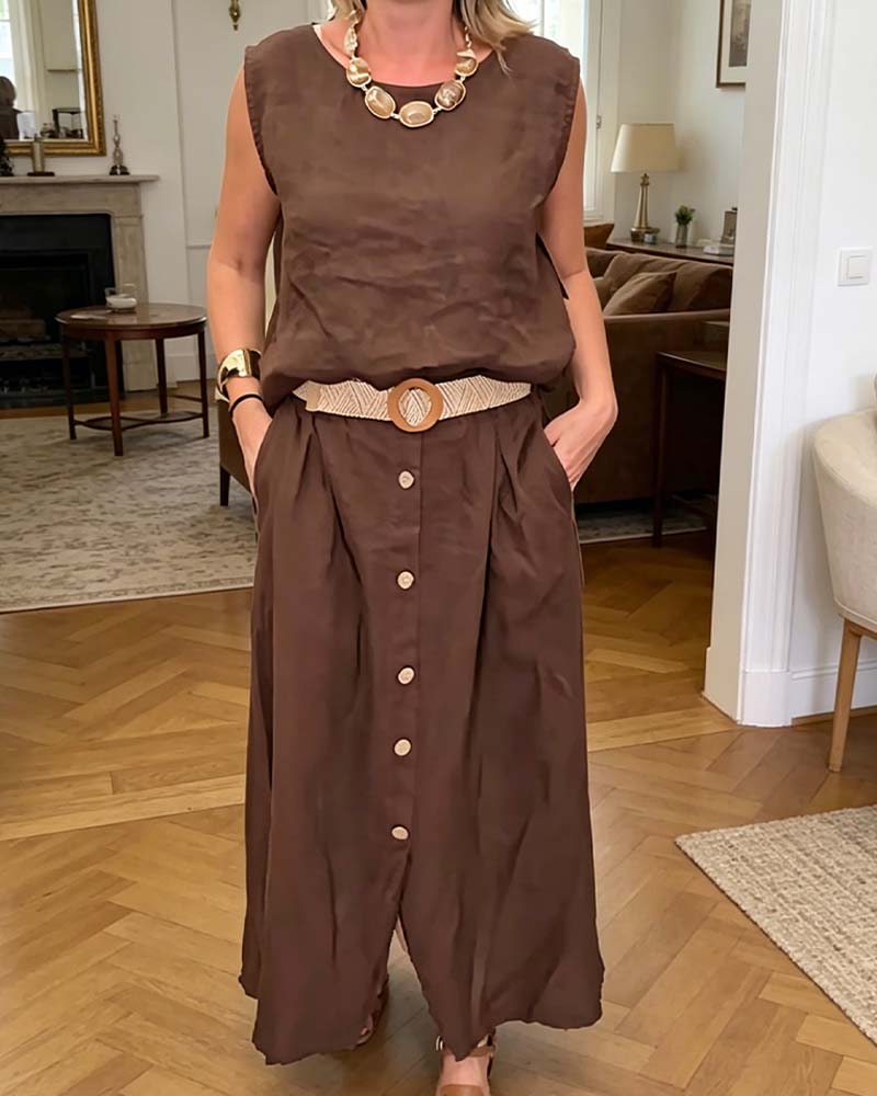 Crew Neck Sleeveless Button Set