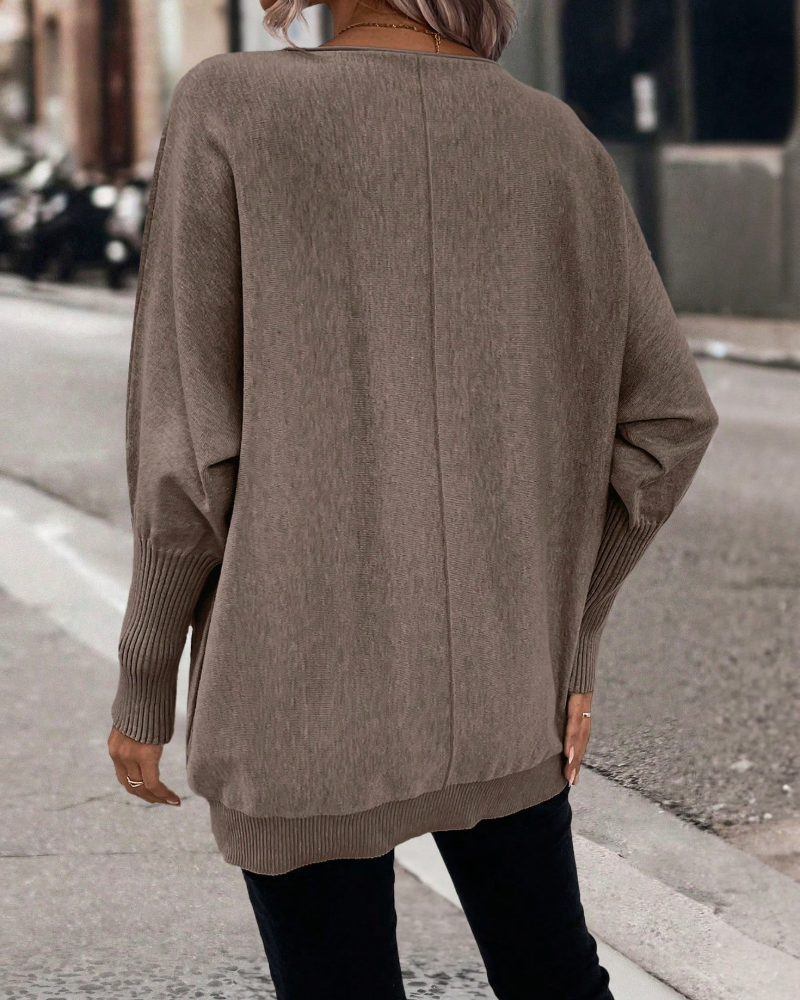 Loose-Fit Batwing-Sleeve Sweater with Pockets