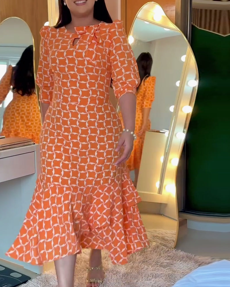 Half Sleeve Round Neck Waist Print Dress