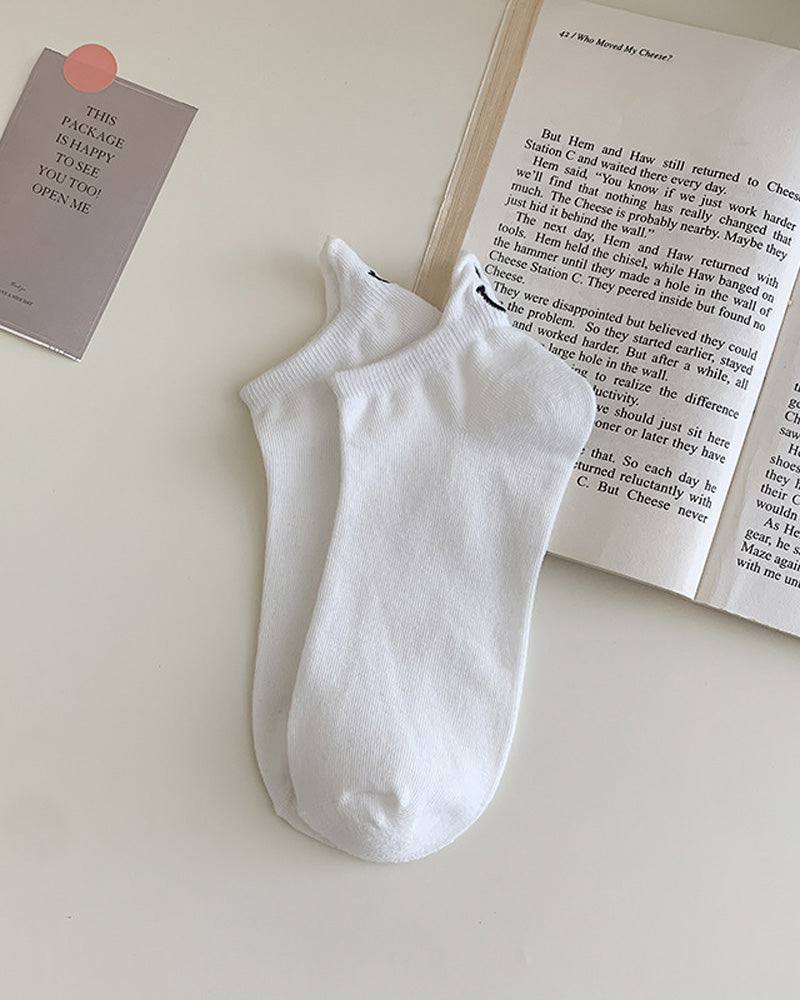 💖 Cute Face Ankle Socks – Bring Joy to Your Every Step