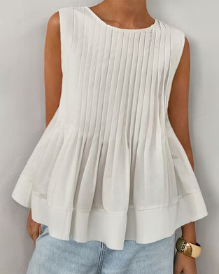 Round Neck Solid Color Sleeveless Blouse