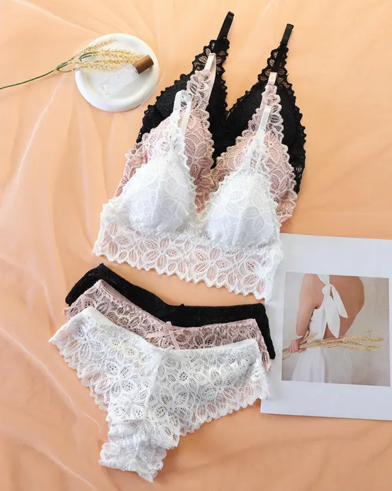 Women's Lace Romantic Underwear Set