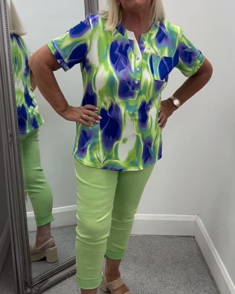 Henley Neck Ombre Print Short Sleeve Pocket Blouse
