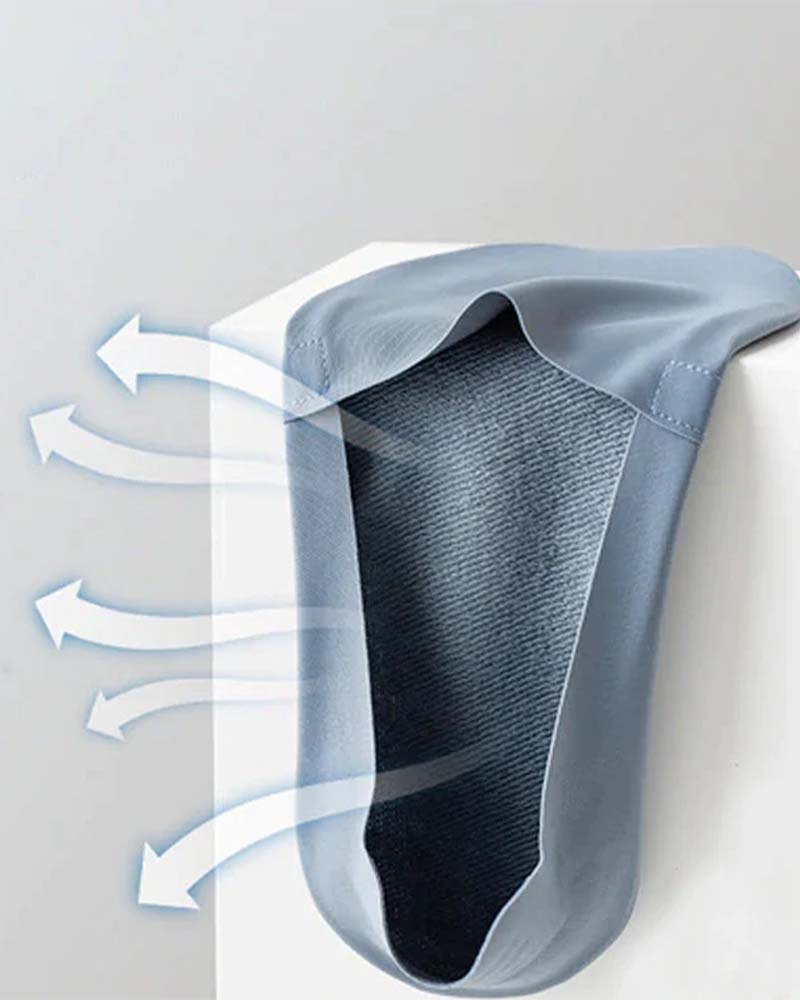 Anti-slip invisible cotton socks