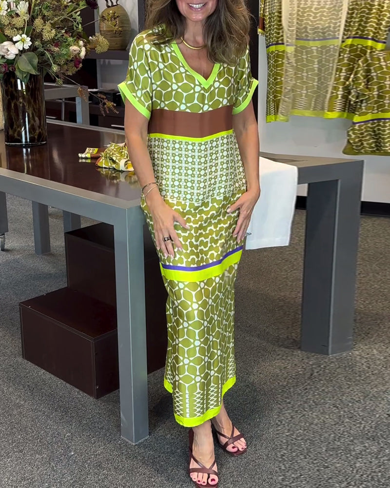 Short-sleeve V-neck contrast printed long dress