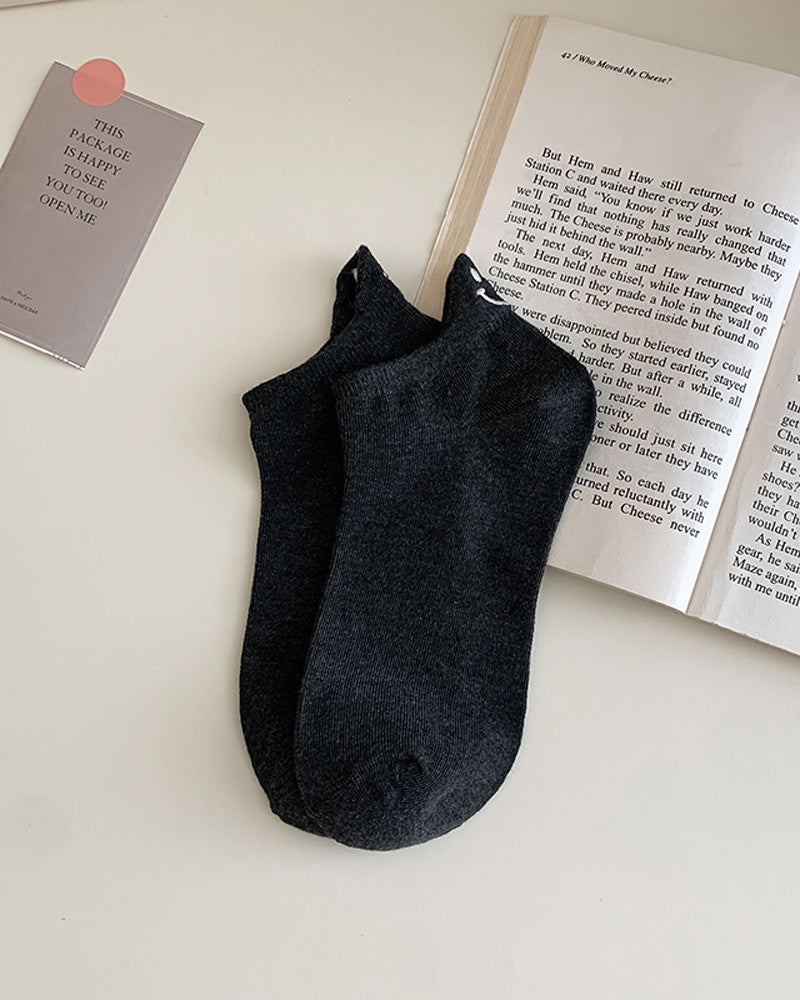 💖 Cute Face Ankle Socks – Bring Joy to Your Every Step