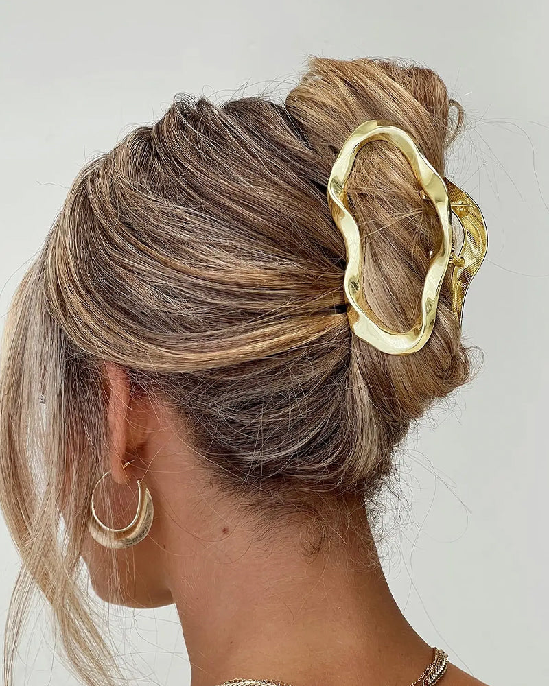 Take It Off Hair Clip Gold