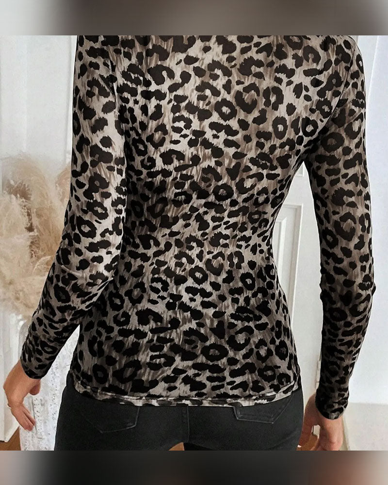 Leopard Print Crew Neck Long Sleeve Top