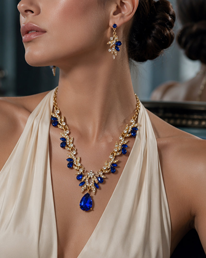 Sparkling Teardrop Pendant Necklace and Earrings Set