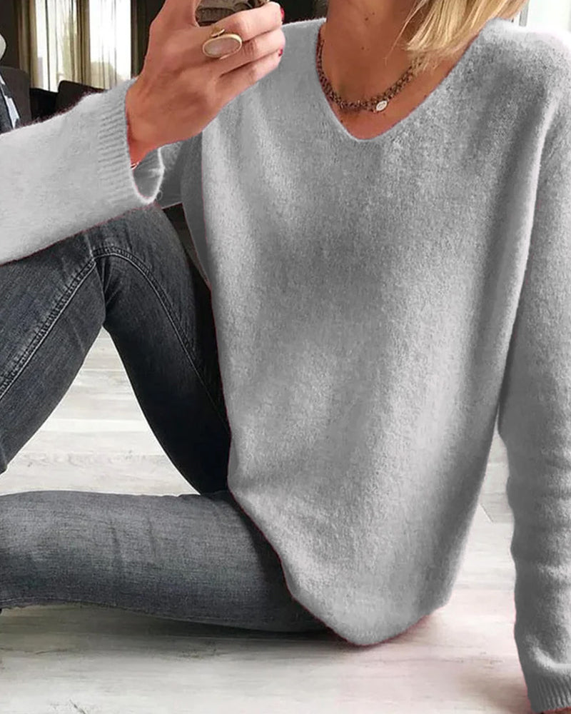 Simple solid color long-sleeve Sweater