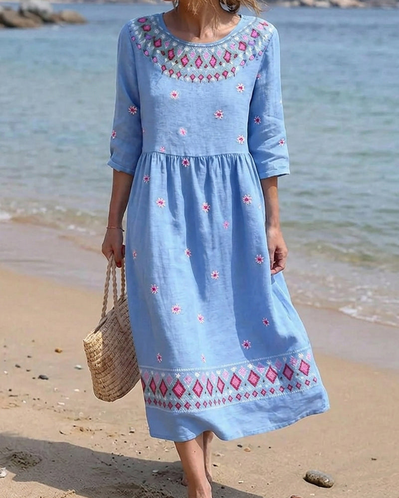 Round Neck Daisy Half Sleeve Dress