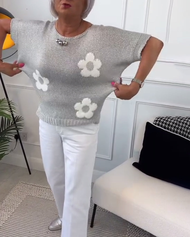 Round neck slim floral pullover sweater