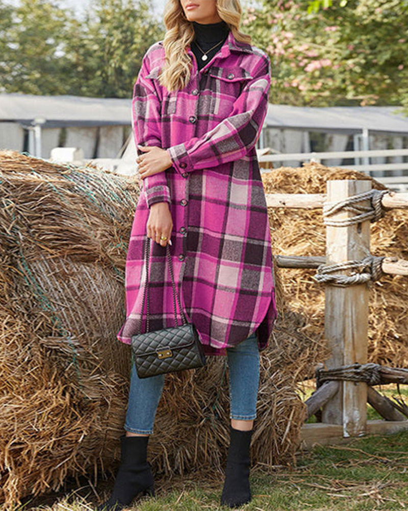 Buttoned lapel plaid coat