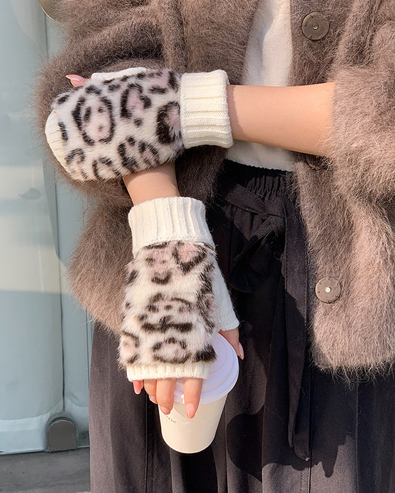 Leopard Print Fur Gloves