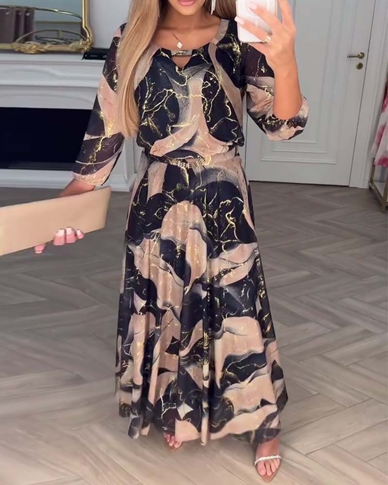 Elegant Three-Quarter Sleeve Printed Waist Dress