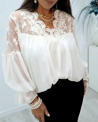 Lace Paneled Balloon Sleeve Blouse