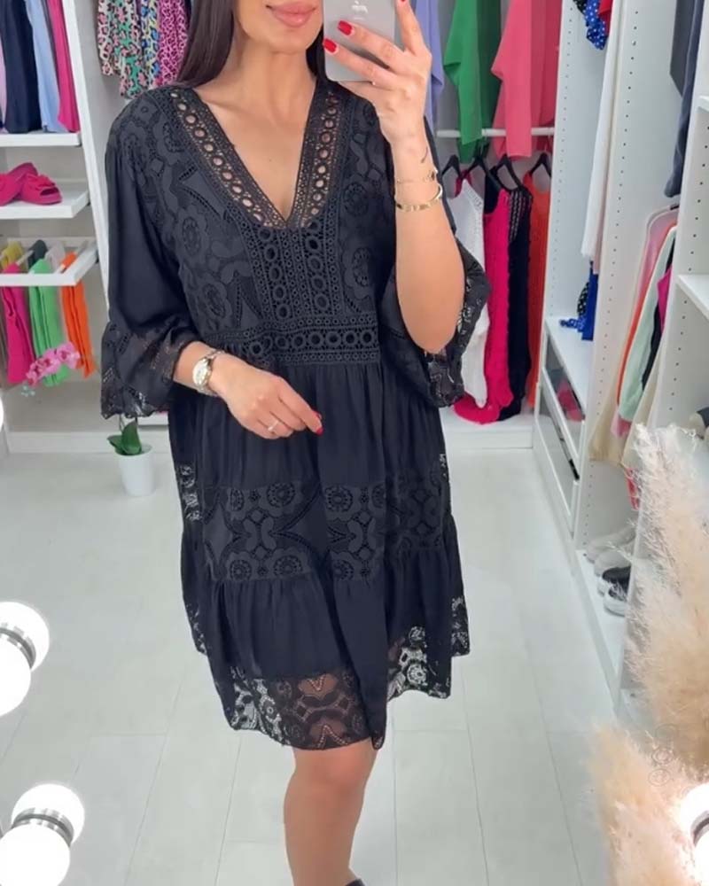 Solid color lace elegant V-neck dress