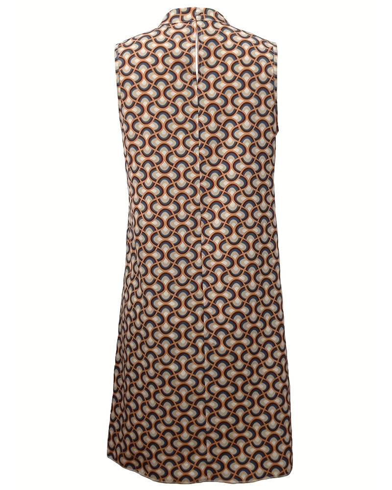 Sleeveless stand collar elegant dress