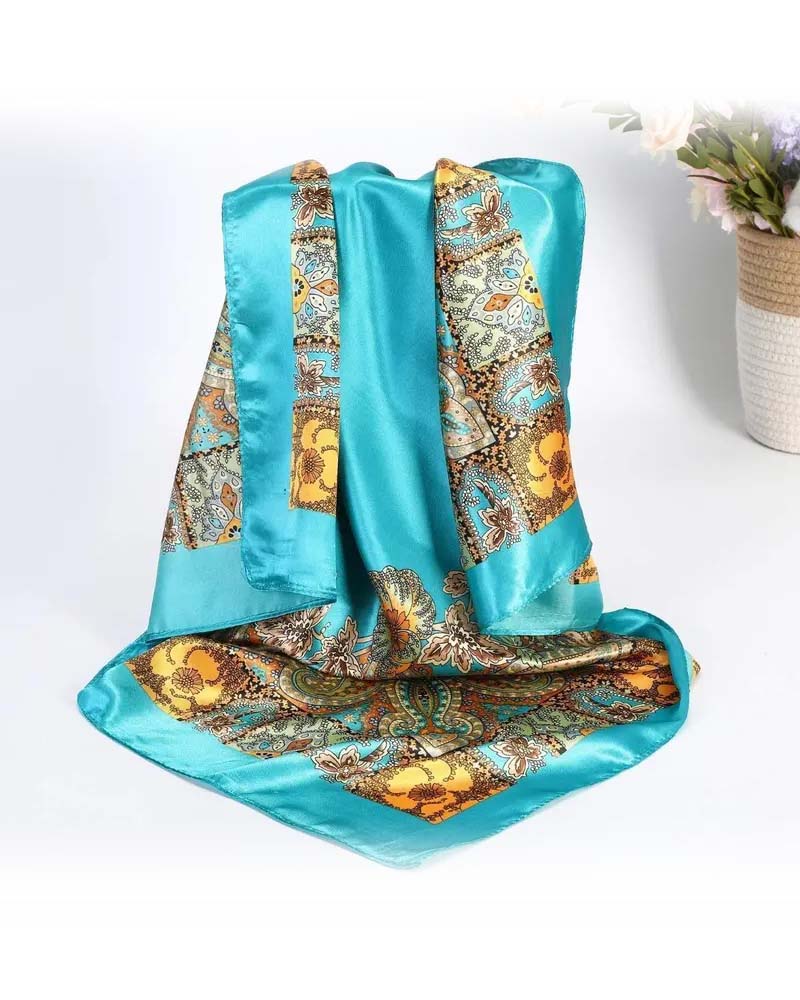 Women's 4-Pack Square Scarves Set