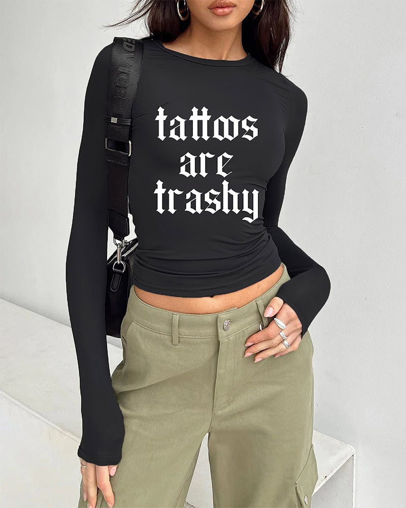 Tight-Fitting Long-Sleeved T-Shirt