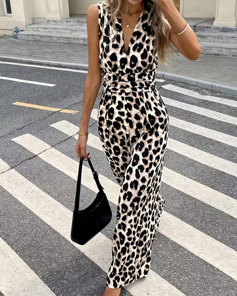 Leopard print sleeveless jumpsuit