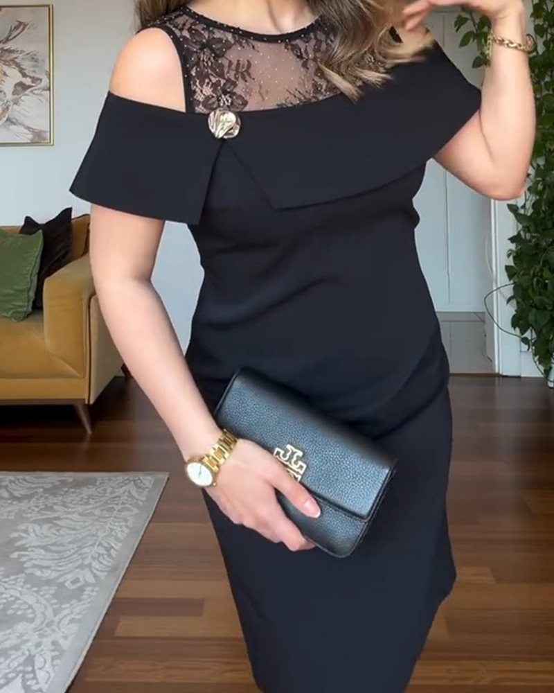 Crew Neck Off-Shoulder Lace Patchwork Dress