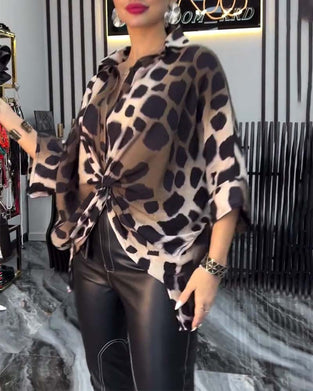 Lapel leopard print blouse