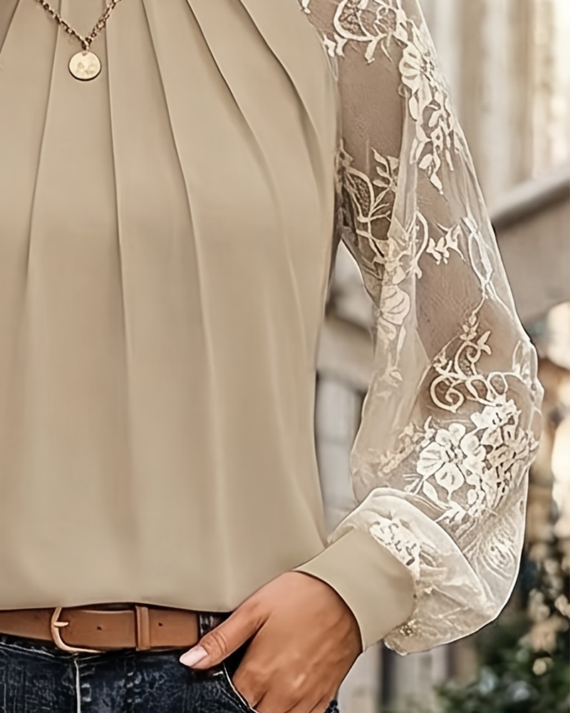 Crew Neck Ruched Lace Patchwork Blouse