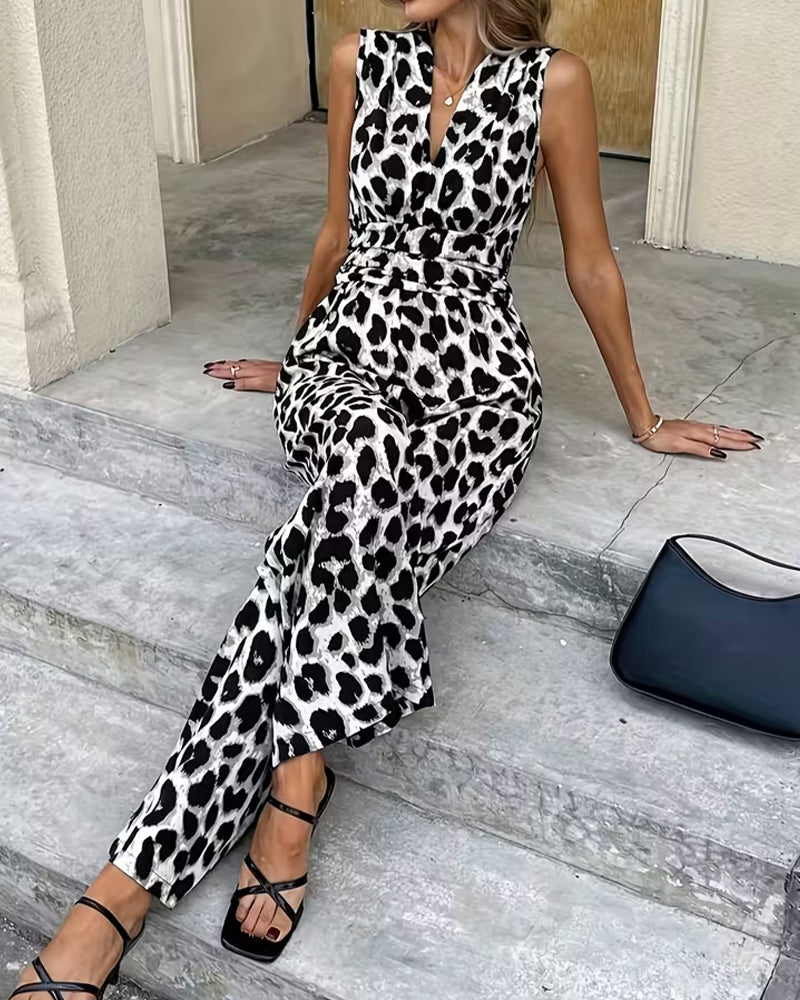 Leopard print sleeveless jumpsuit