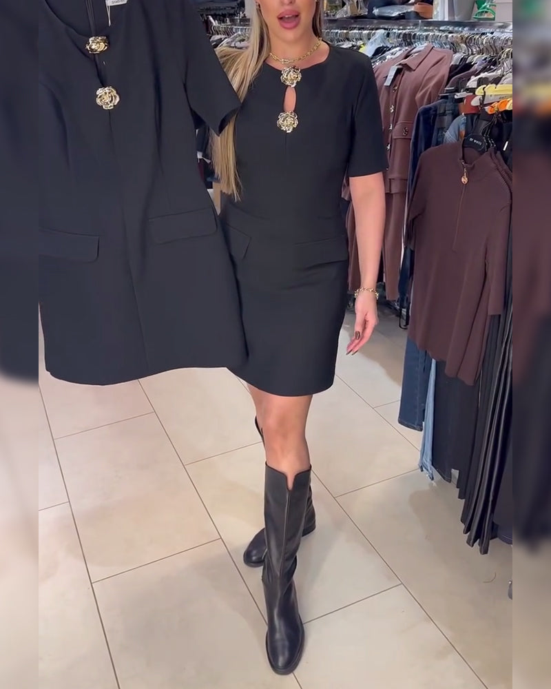 Metal Buckle Fitted Short-Sleeved Dress