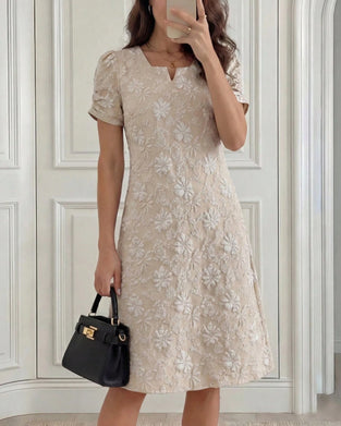 Puff Sleele Fitted Waist Dress