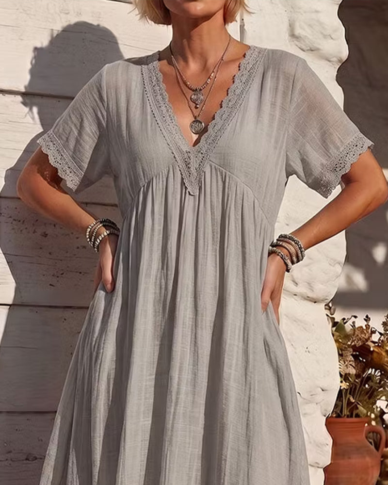 V-Neck Ruched Lace Patchwork Dress