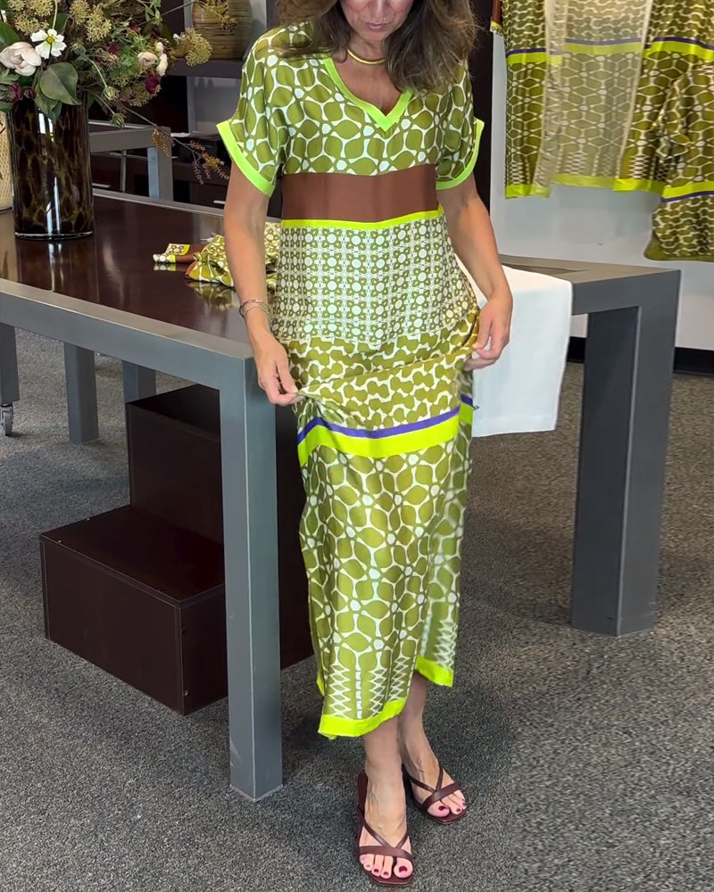 Short-sleeve V-neck contrast printed long dress