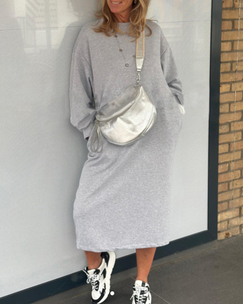 Plain crew neck pocket dress