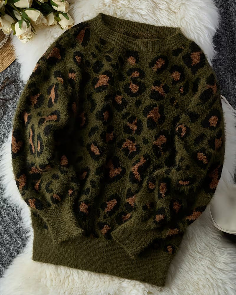 Off-Shoulder Leopard Print Long-Sleeved Pullover