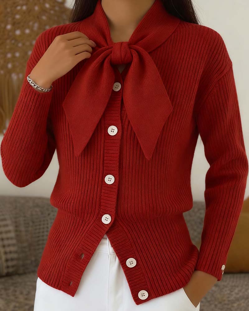 Solid Color Age-Reducing Design Cardigan