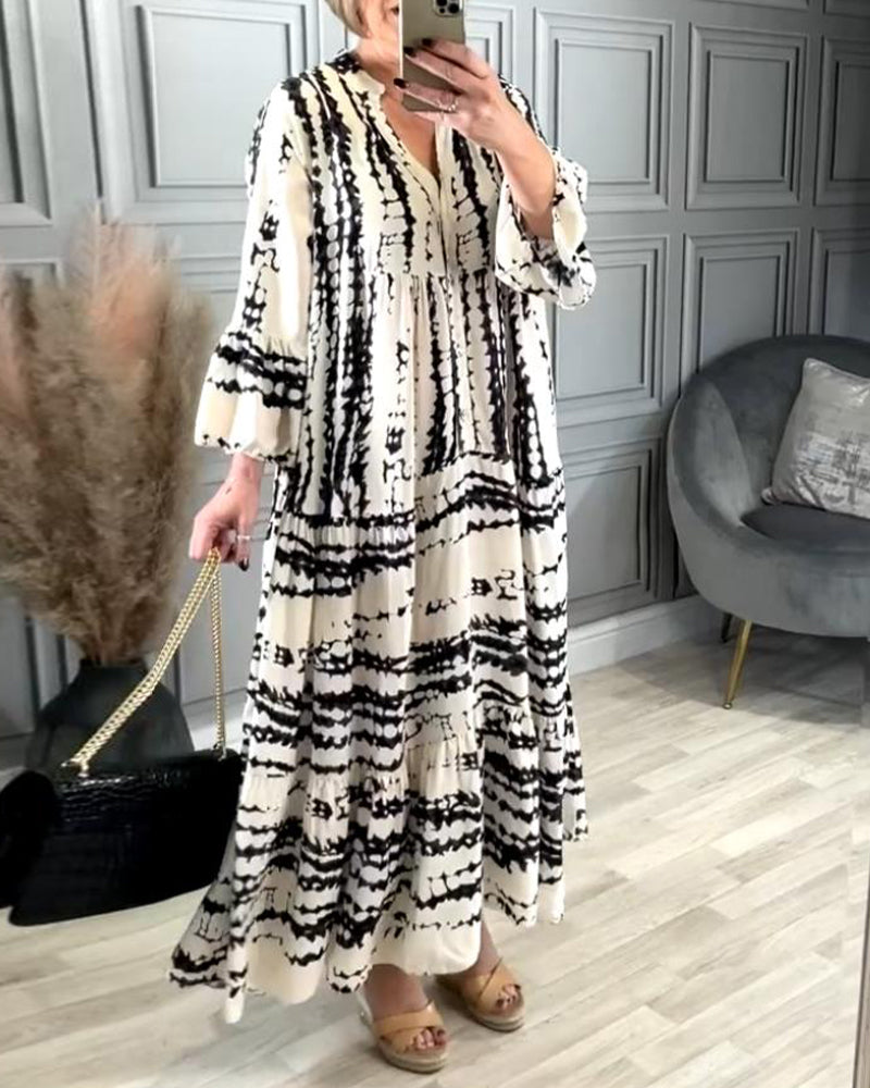 Contrast print bell sleeve casual dress