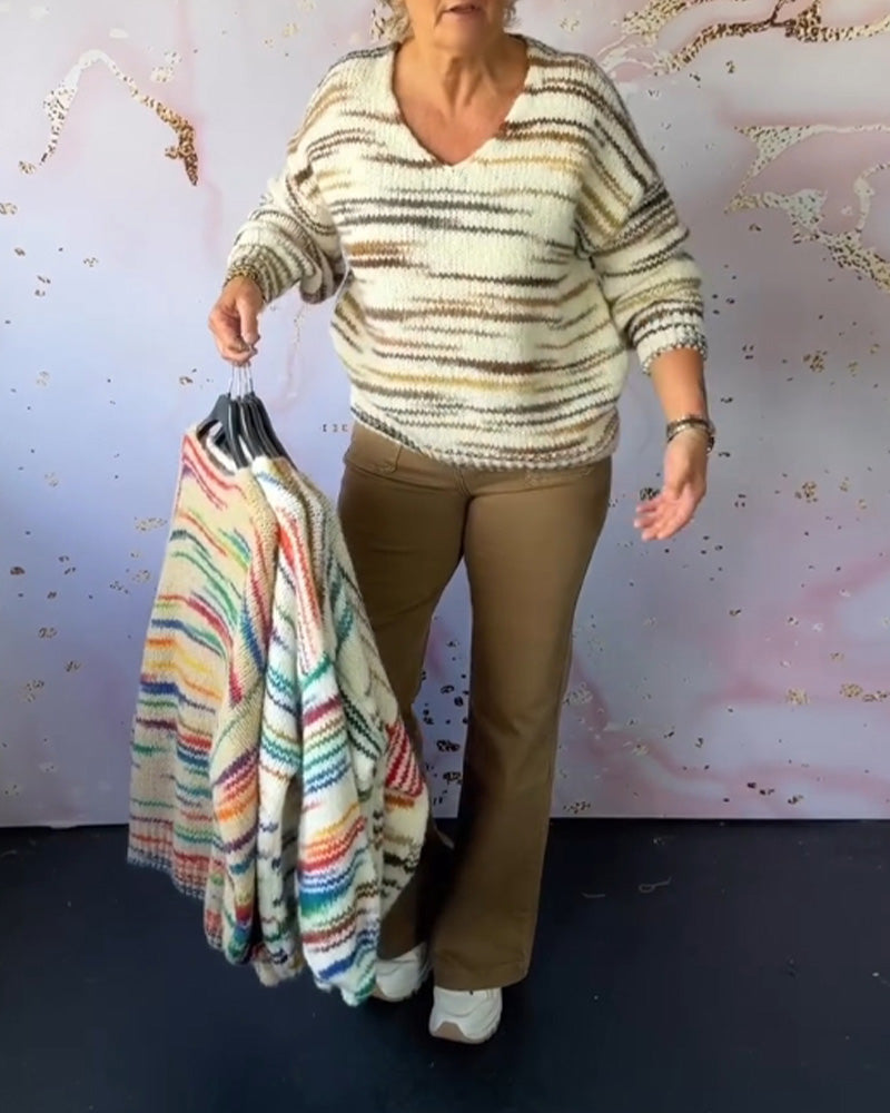 V-neck printed casual pullover sweater