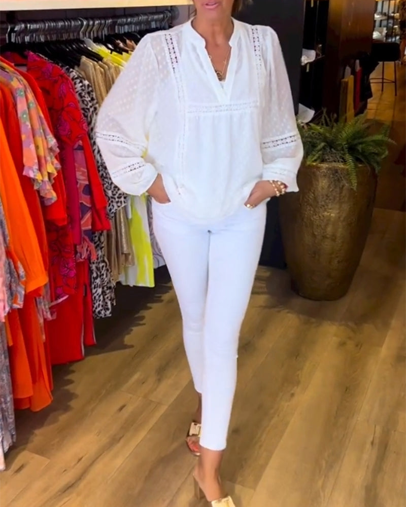 V-neck lace panel long-sleeved top