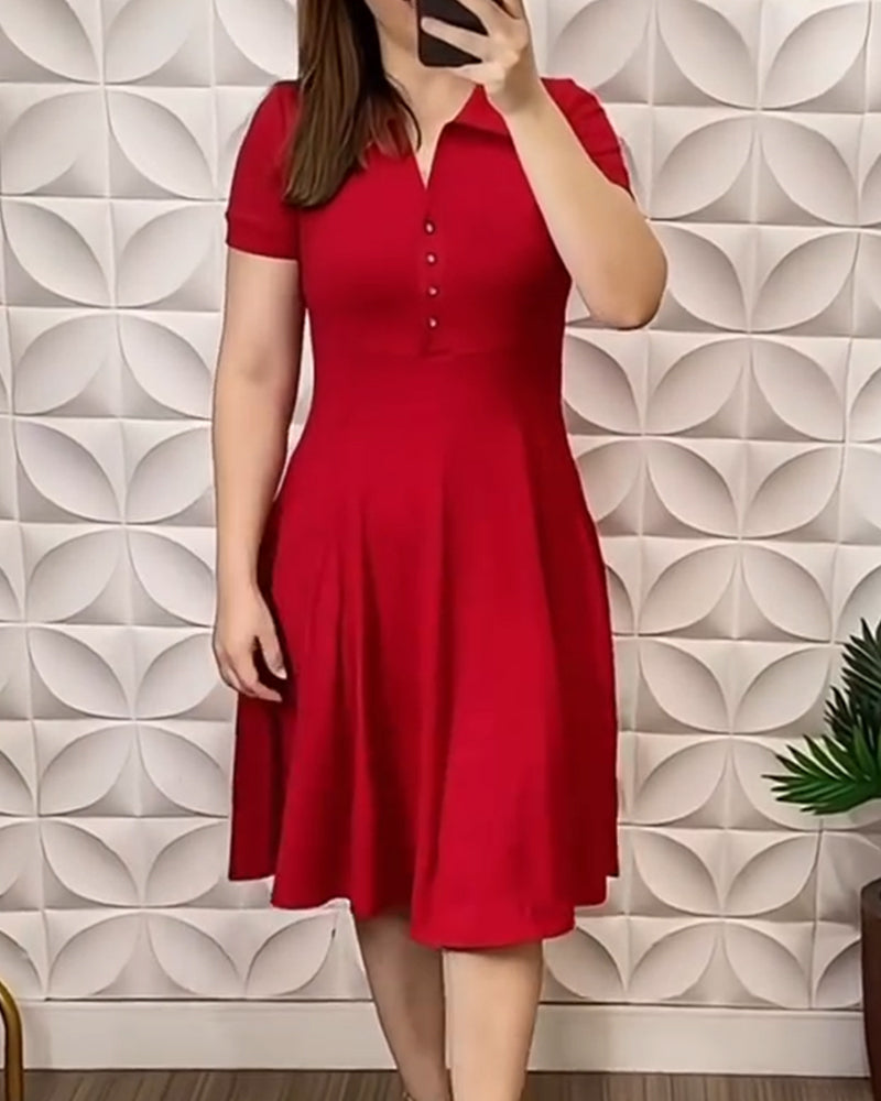 Short-Sleeved Lapels And Buttons Dress