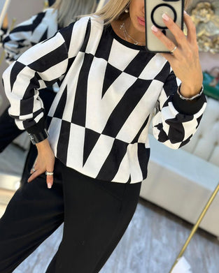 V-print crew neck sweatshirt