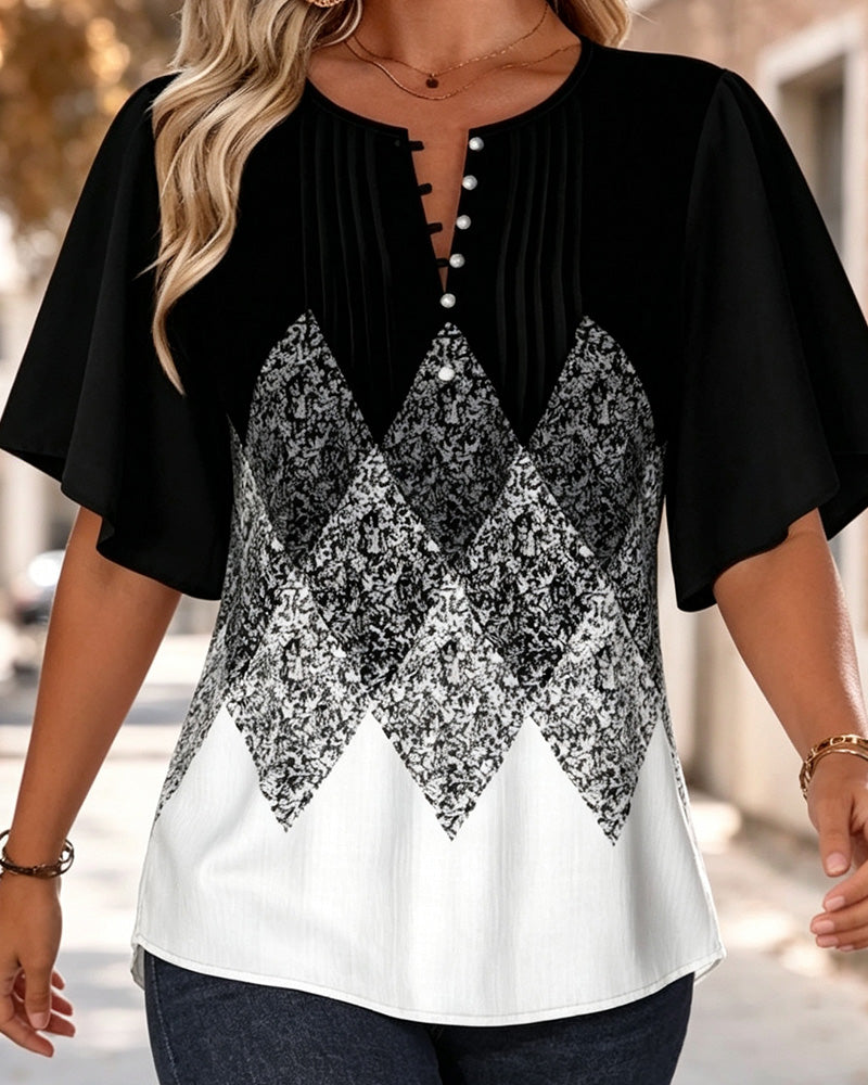 Diamond Grid Gradient Print V-Neck T-Shirt