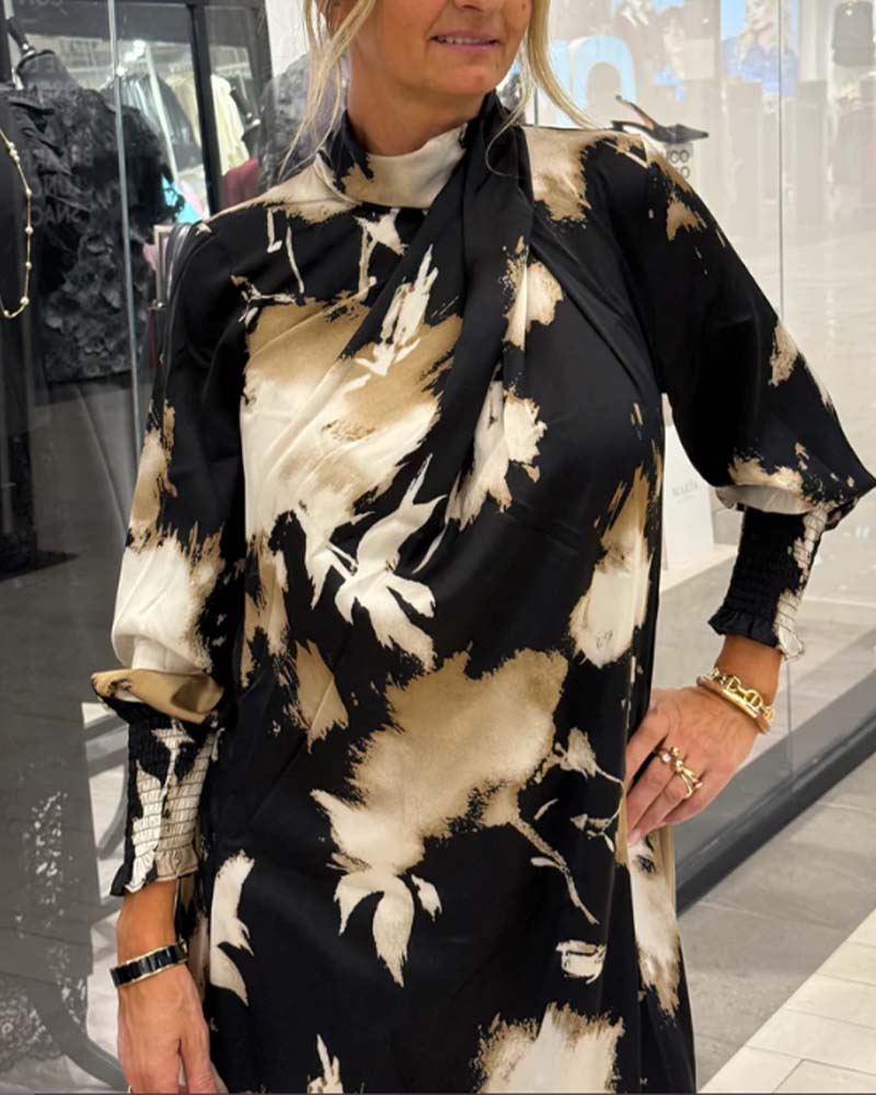 Gathered Long-Sleeve Fashion Printed Dress
