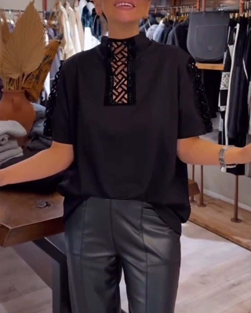 Fashionable short-sleeved hollow collar Top
