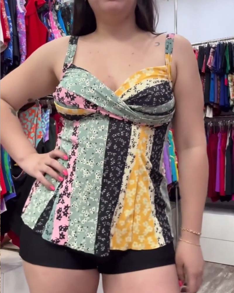 Color-Blocked Halter Tankni