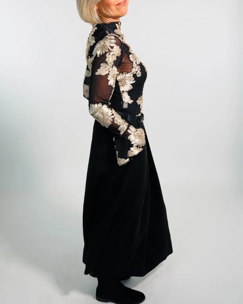 Trumpet Sleeve Fashion Floral Blouse